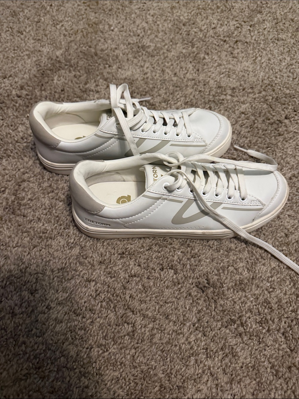 Tretorn White and Light Gray Women's Low-Top Sneakers